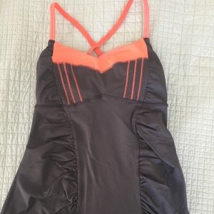 Lululemon tank top!!